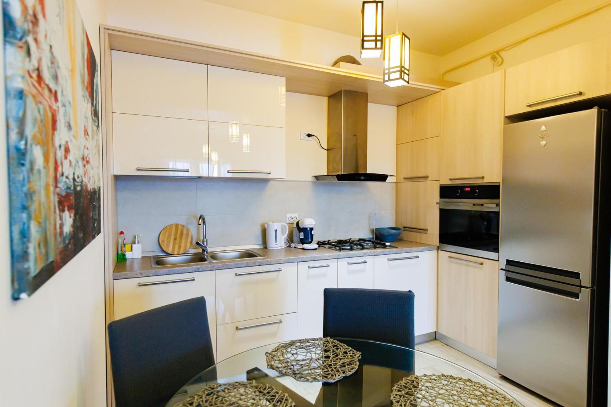 Tod Apartments Palas Mall ยาช ภายนอก รูปภาพ