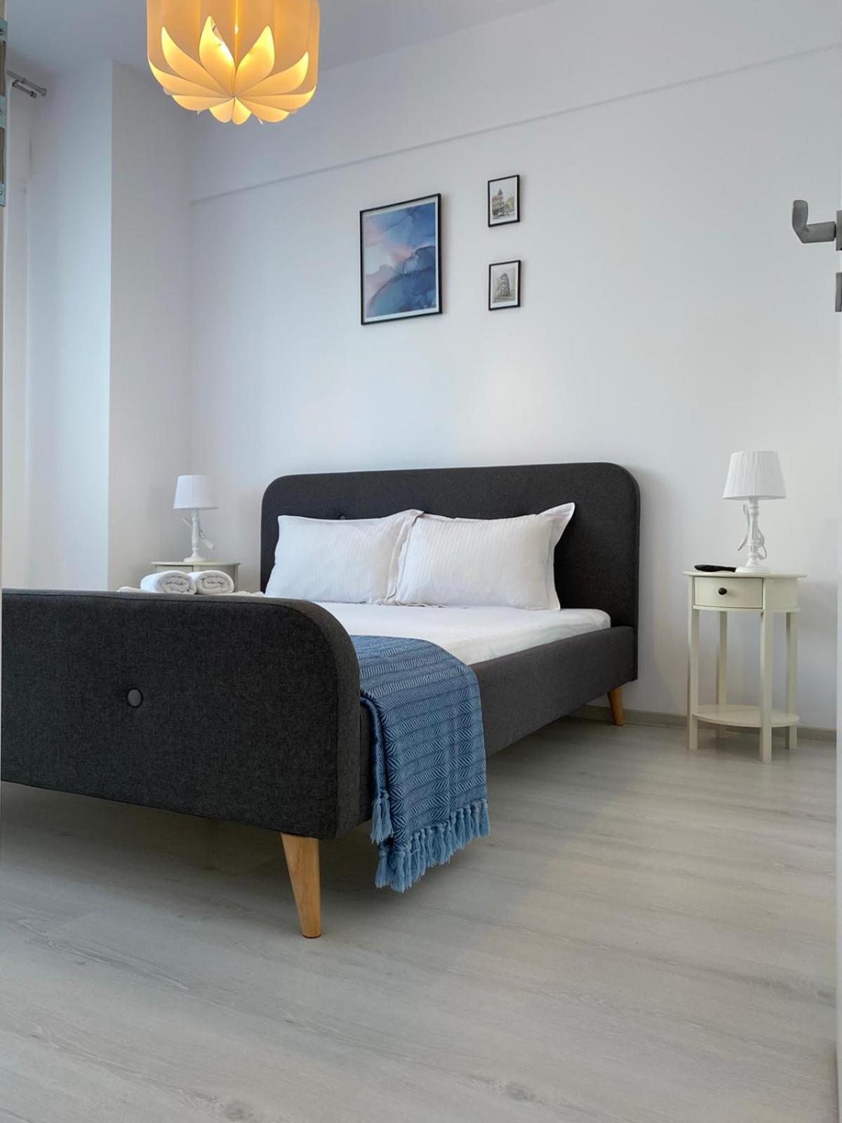 Tod Apartments Palas Mall ยาช ภายนอก รูปภาพ